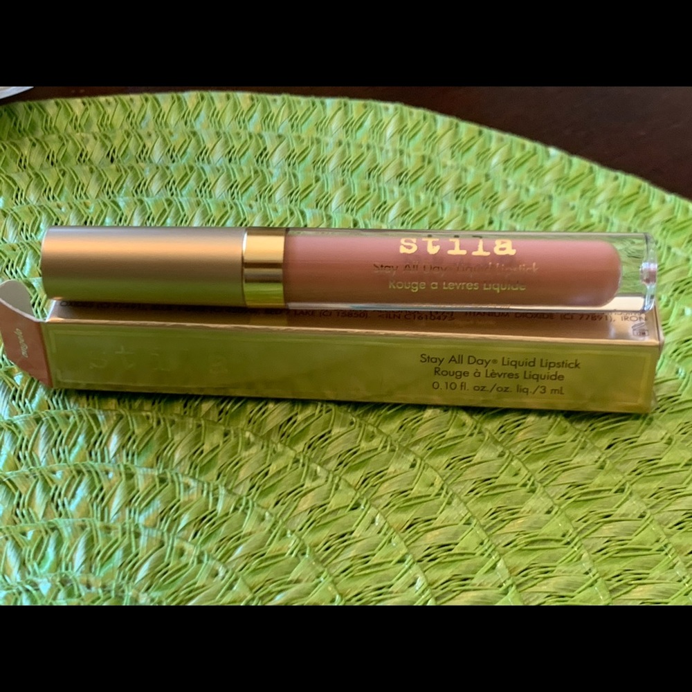 Stila Liquid Lipstick (matte)